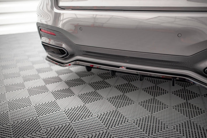 CENTRAL REAR SPLITTER (WITH VERTICAL BARS) BMW 7 M-PACK G11 FACELIFT