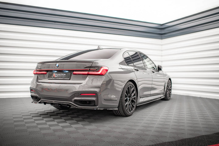 CENTRAL REAR SPLITTER (WITH VERTICAL BARS) BMW 7 M-PACK G11 FACELIFT