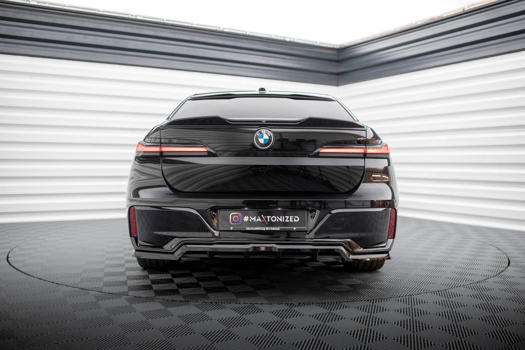 CENTRAL REAR SPLITTER (WITH VERTICAL BARS) BMW 7 M-PACK G70