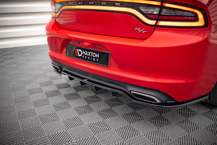 CENTRAL REAR SPLITTER (WITH VERTICAL BARS) DODGE CHARGER RT MK7 FACELIFT