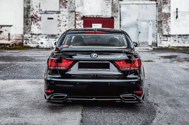 CENTRAL REAR SPLITTER (WITH VERTICAL BARS) LEUXS LS MK4 FACELIFT