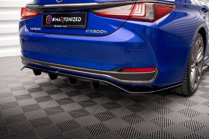CENTRAL REAR SPLITTER (WITH VERTICAL BARS) LEXUS ES F SPORT (Hybrid) MK7