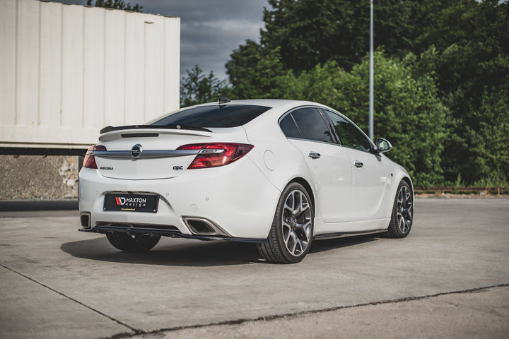 CENTRAL REAR SPLITTER (WITH VERTICAL BARS) BUICK REGAL GS / OPEL INSIGNIA MK. 1 OPC FACELIFT