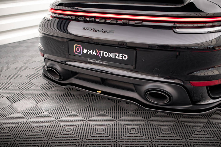 CENTRAL REAR SPLITTER (WITH VERTICAL BARS) PORSCHE 911 TURBO S 992