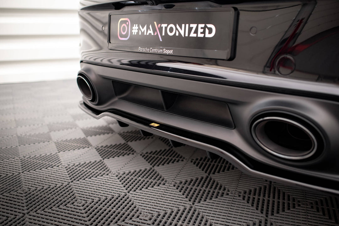 CENTRAL REAR SPLITTER (WITH VERTICAL BARS) PORSCHE 911 TURBO S 992