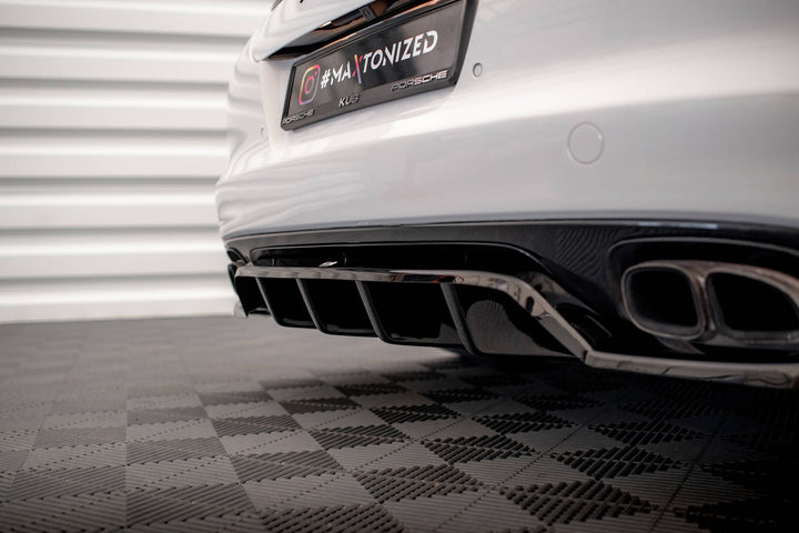 CENTRAL REAR SPLITTER (WITH VERTICAL BARS) PORSCHE PANAMERA TURBO 970
