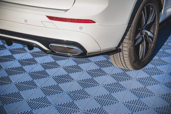 CENTRAL REAR SPLITTER (WITH VERTICAL BARS) VOLVO XC60 MK2 R-DESIGN