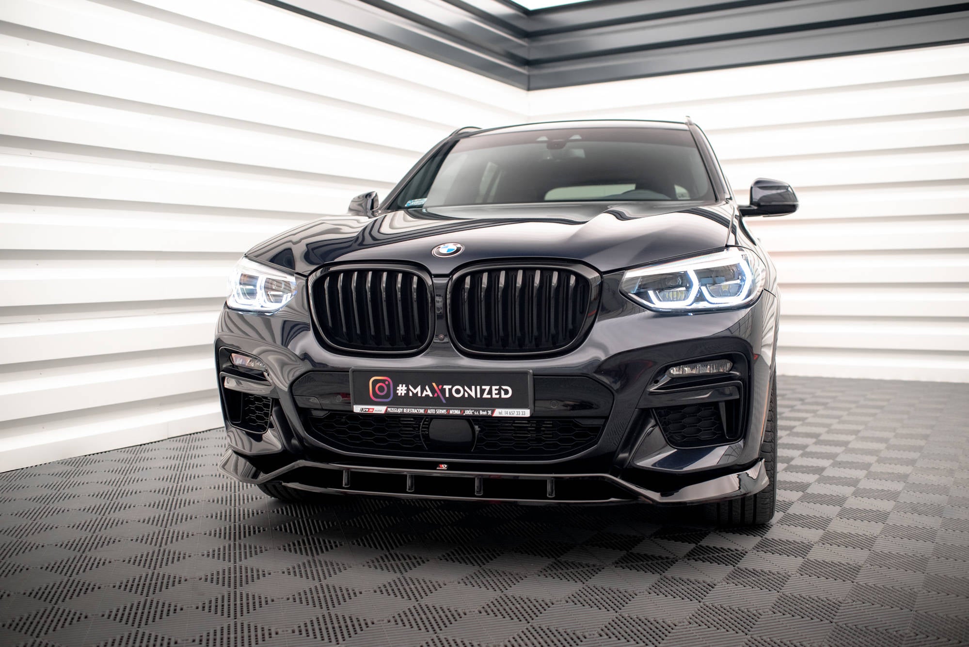 BMW G01 X3 純正トノカバー M40d X3M BMW G01 X3 純正トノカバー M40d X3M BMW X3 M40d 1オーナー