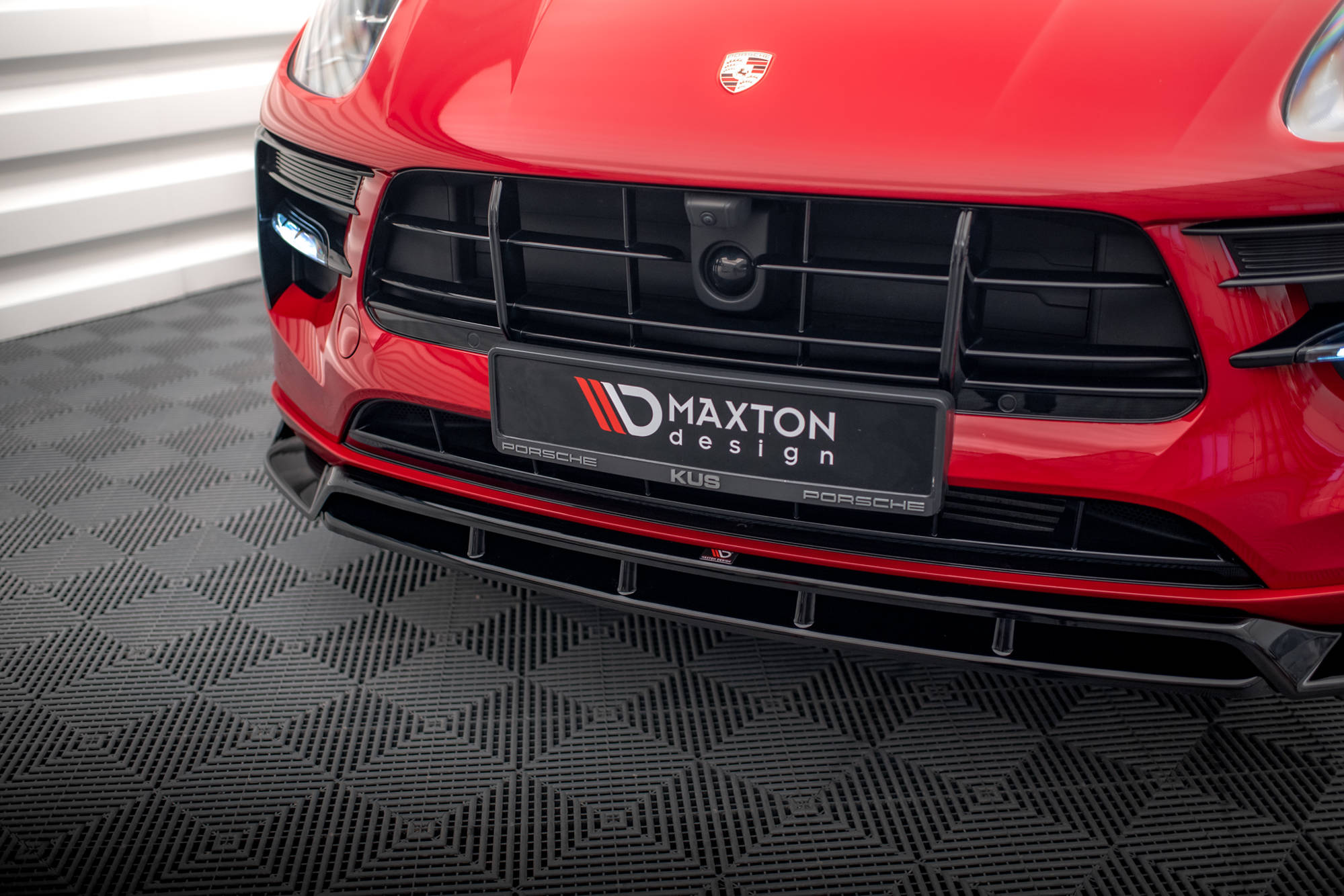 Front Splitter V.2 Porsche Macan GTS / Sport Design Mk1