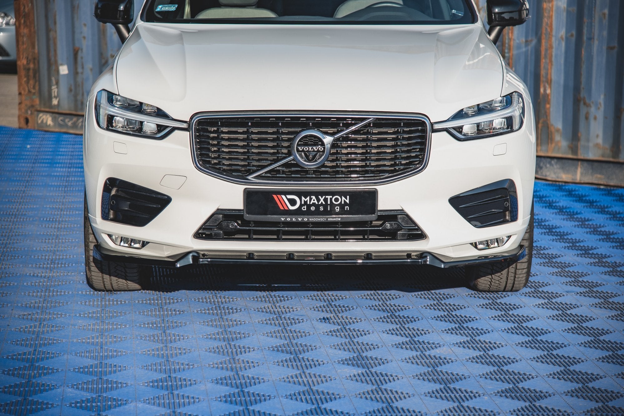 FRONT SPLITTER V.2 VOLVO XC60 MK2 R-DESIGN – Maxton Design USA