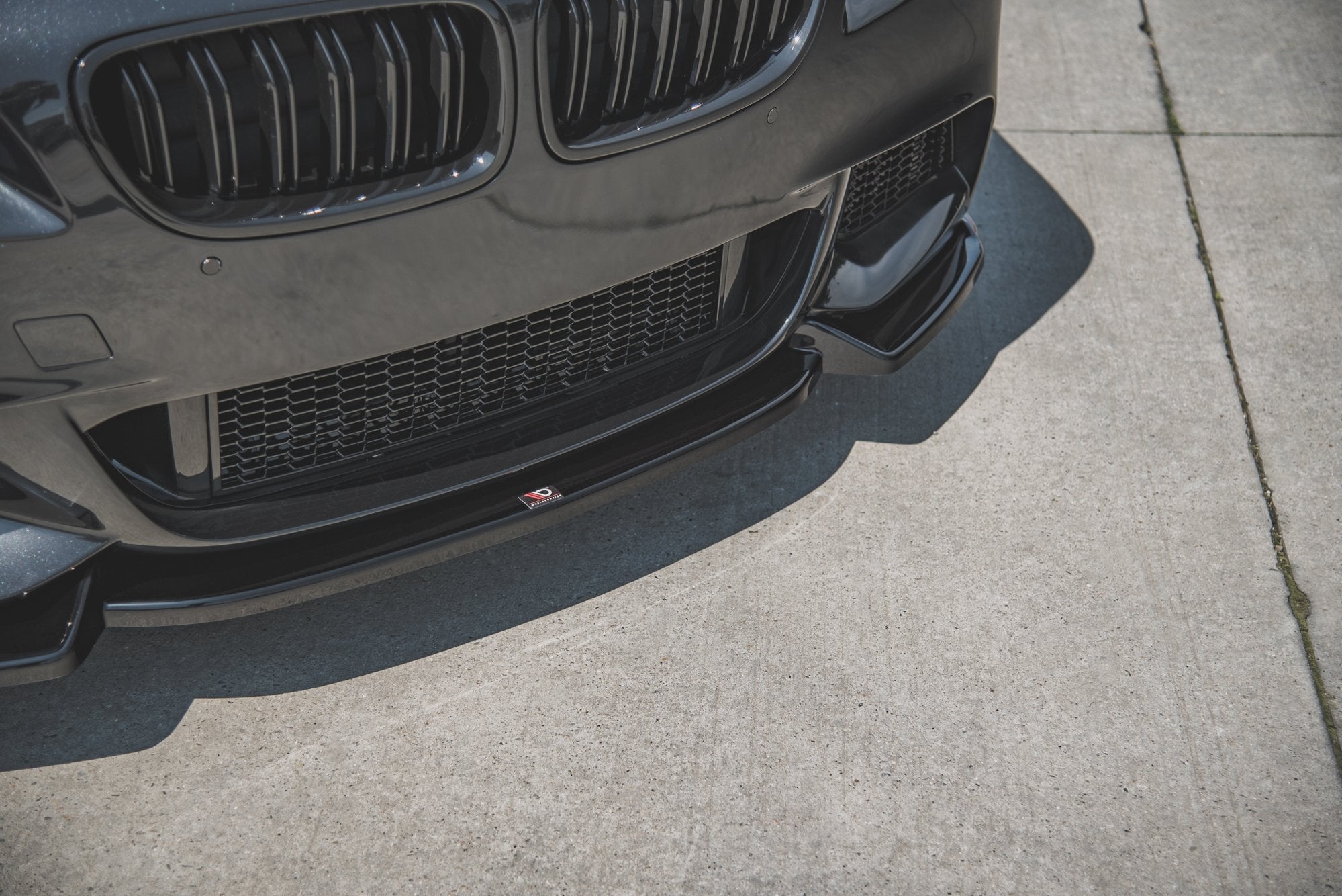 FRONT SPLITTER V.3 BMW 5 F10/F11 M-PACK – Maxton Design USA