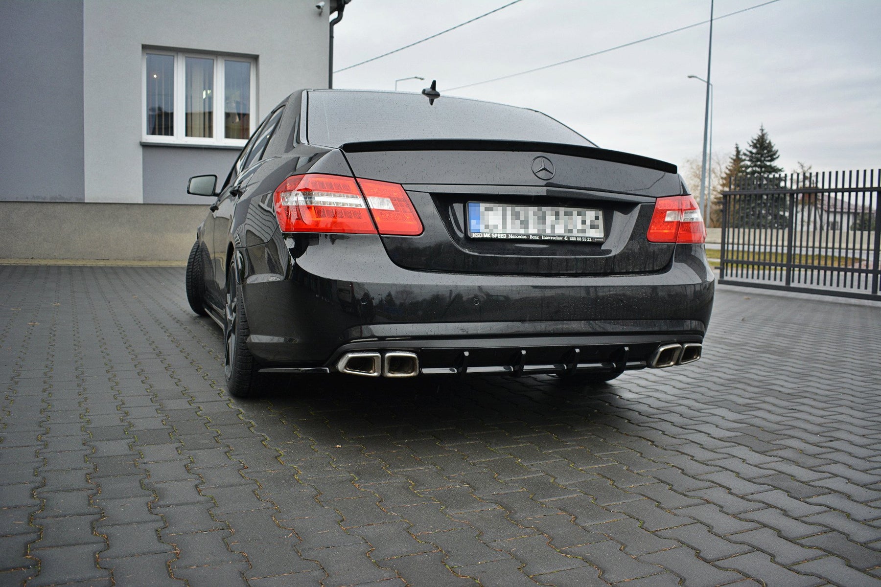 Benz W212 Rear Row REAR VALANCE MERCEDES-BENZ E63 AMG W212 – Maxton Design USA