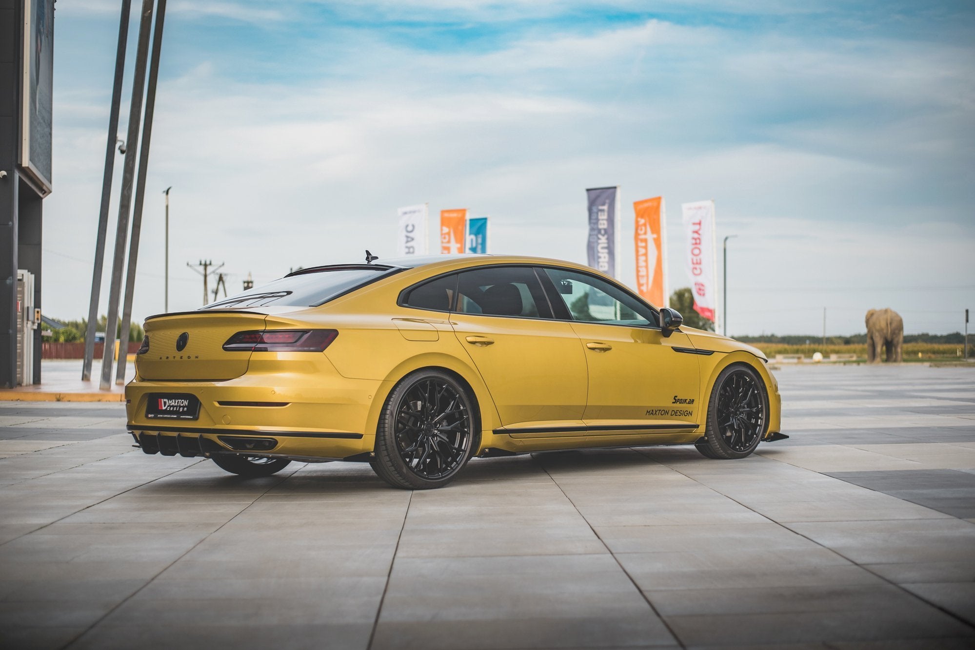 VOGTLAND スポーツローダウンサス VW Arteon Volkswagen Arteon 2018-2023 Air Lift Performance Coilover Kit