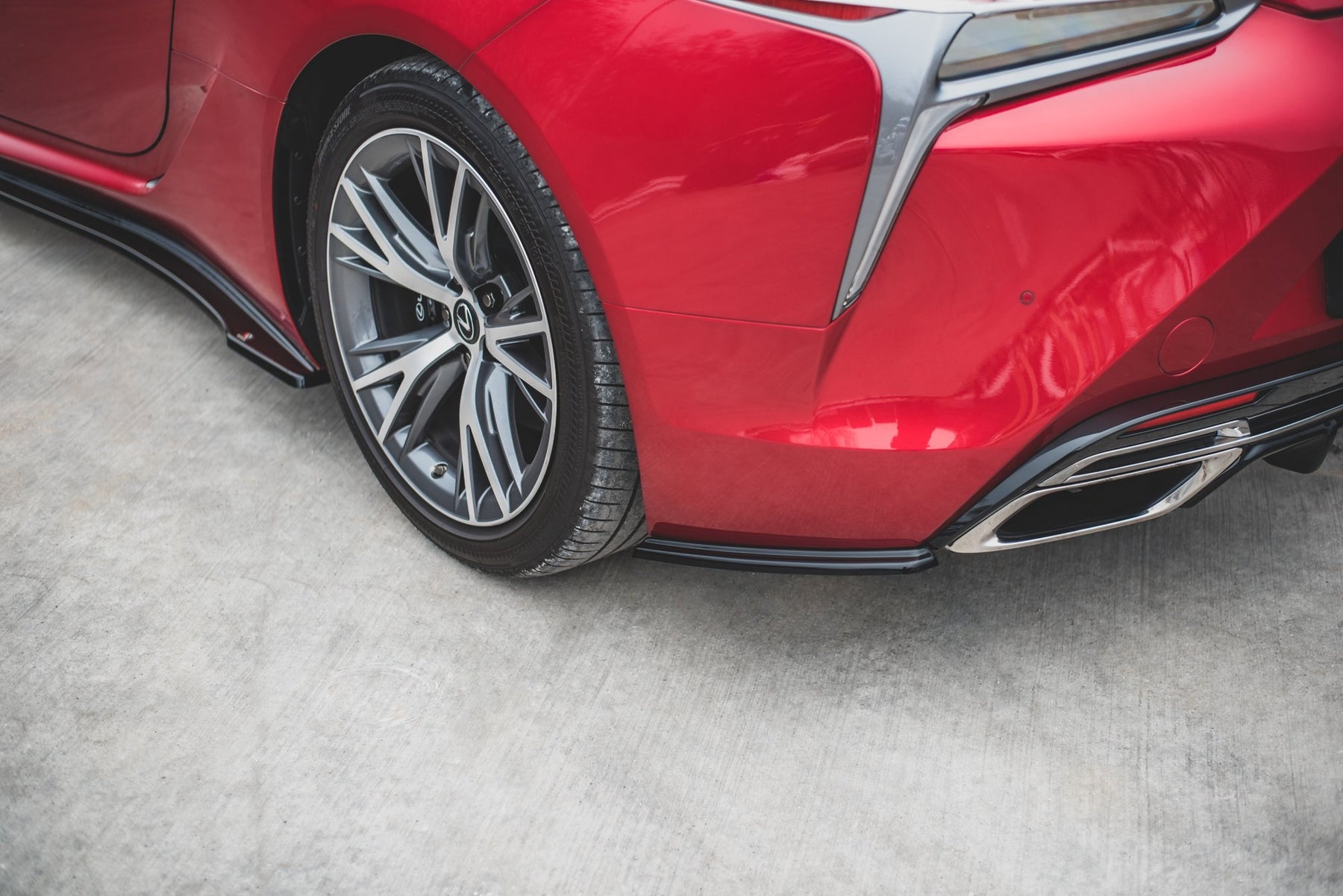 Lexus Rear Side REAR SIDE SPLITTERS LEXUS LC 500 – Maxton Design USA
