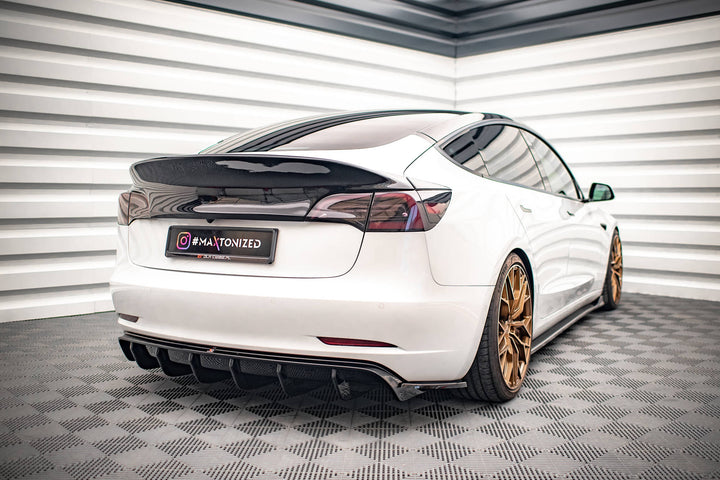 REAR SIDE SPLITTERS V.2 TESLA MODEL 3 (set for Maxton valance V.2)
