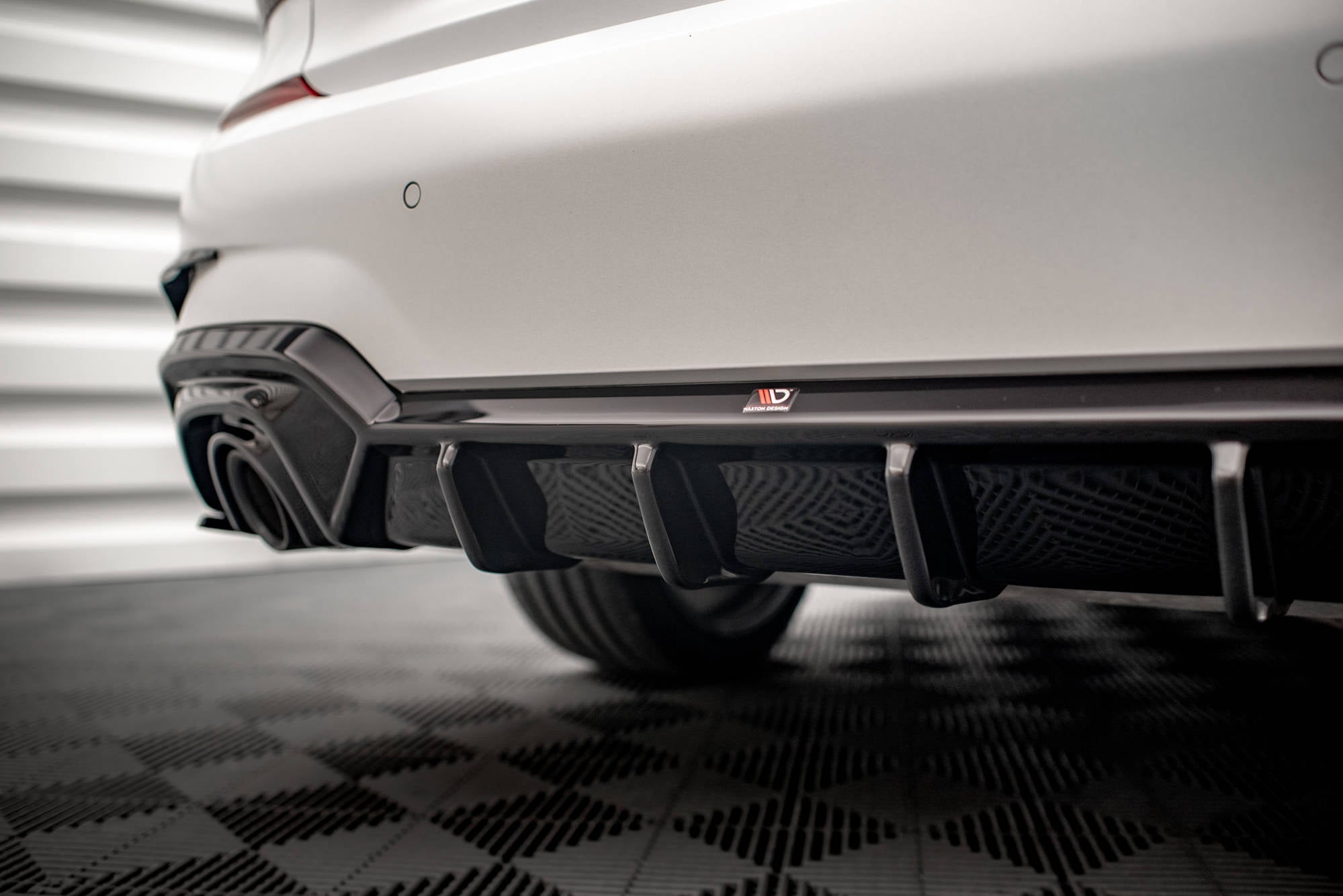 REAR VALANCE SUITABLE FOR BMW 3 M-PACK G20 / G21 – Maxton Design USA