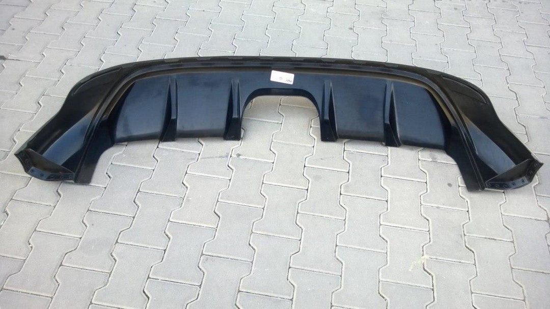 REAR VALANCE FORD FOCUS ST MK3 (PRE-FACELIFT) (RS LOOK)