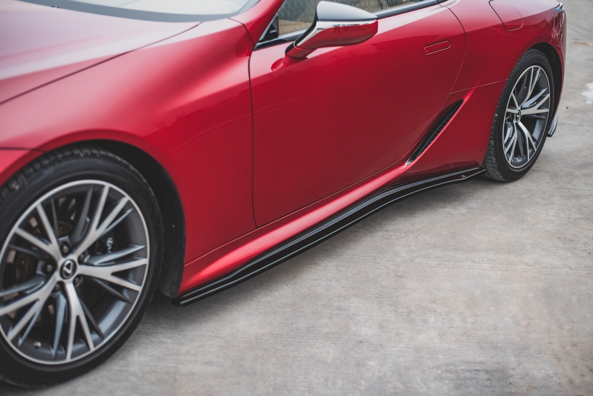 SIDE SKIRTS DIFFUSERS LEXUS LC 500 – Maxton Design USA