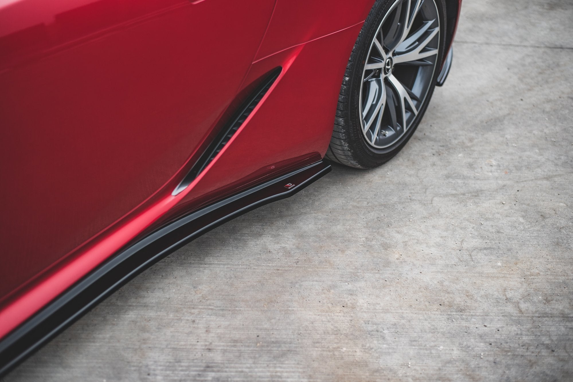 SIDE SKIRTS DIFFUSERS LEXUS LC 500 – Maxton Design USA