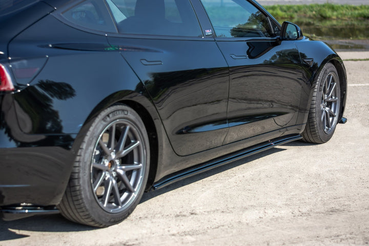 SIDE SKIRTS DIFFUSERS TESLA MODEL 3
