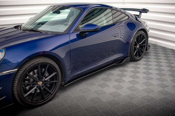 SIDE SKIRTS DIFFUSERS V.2 PORSCHE 911 CARRERA AERO 992 / CARRERA GTS 992