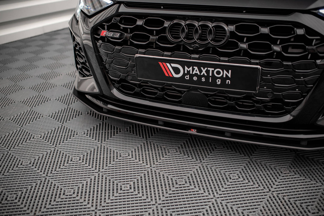 STREET PRO FRONT SPLITTER AUDI RS3 SPORTBACK / SEDAN 8Y
