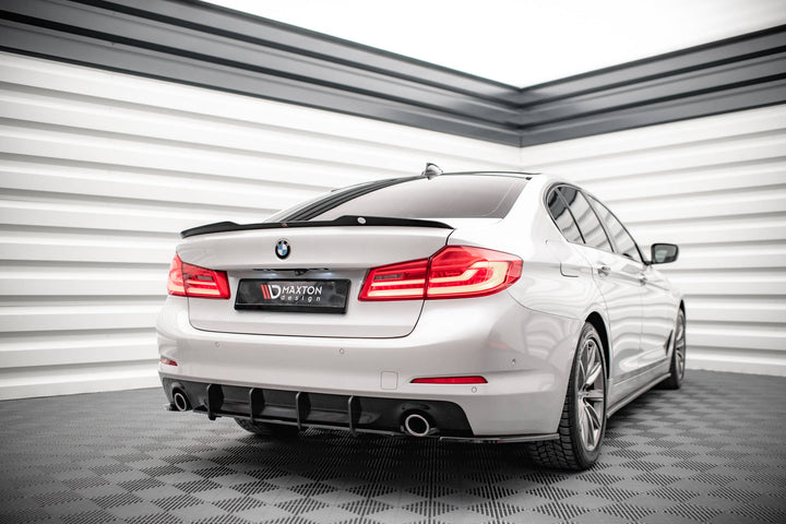 STREET PRO REAR DIFFUSER BMW 5 G30