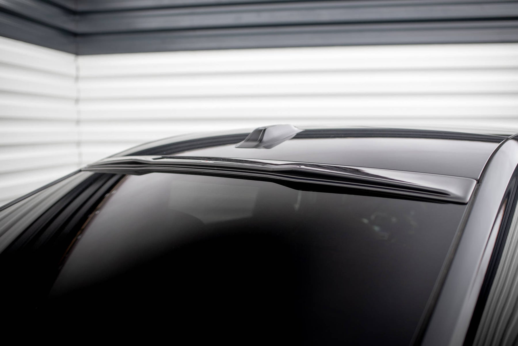 Bmw Rear Window Open REAR WINDOW EXTENSION BMW 7 M-PACK / M760 G70 – Maxton Design USA