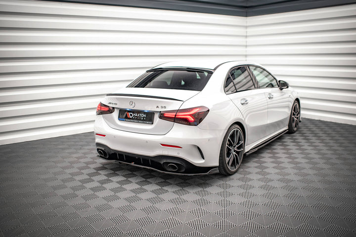 REAR WINDOW EXTENSION THE EXTENSION MERCEDES A35 SEDAN V177